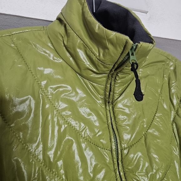 Athleta Fleece-Lined Puffer Jacket Chartreuse Green Women's size Medium - Picture 6 of 8